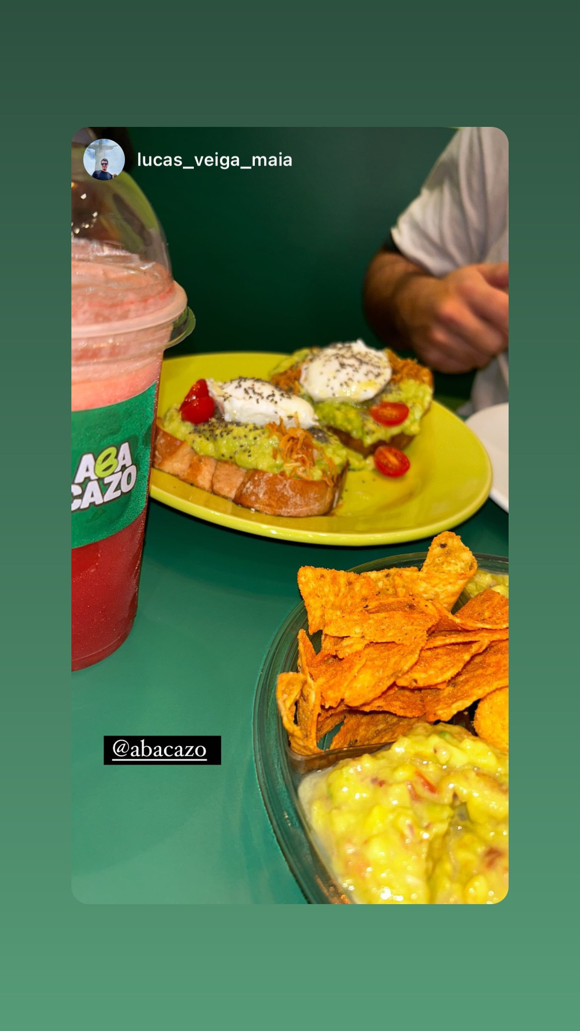 E750F8B9-0218-4FC8-A16B-0F223D50D68B